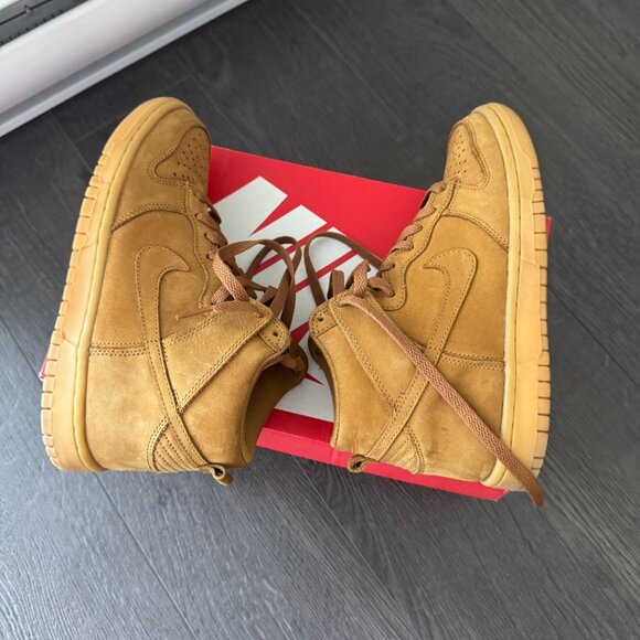 NIKE BROWN DUNK HIGH PREMIUM SIZE 6.5 WOMENS * - Picture 9 of 12